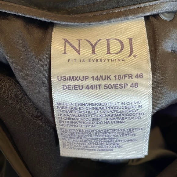 NYDJ Stretch Soft velvety feeling pants. - Picture 5 of 5